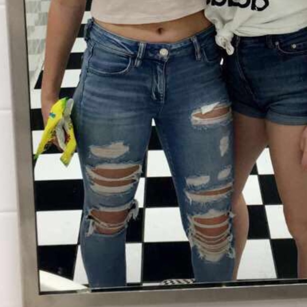 High waisted AE ripped jeggings